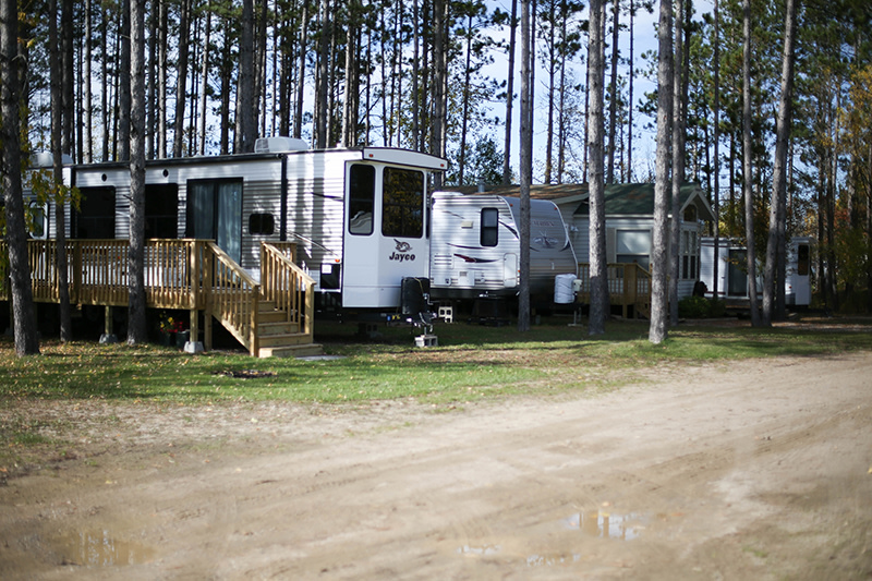 Tomahawk Lodge Resort and RV Park