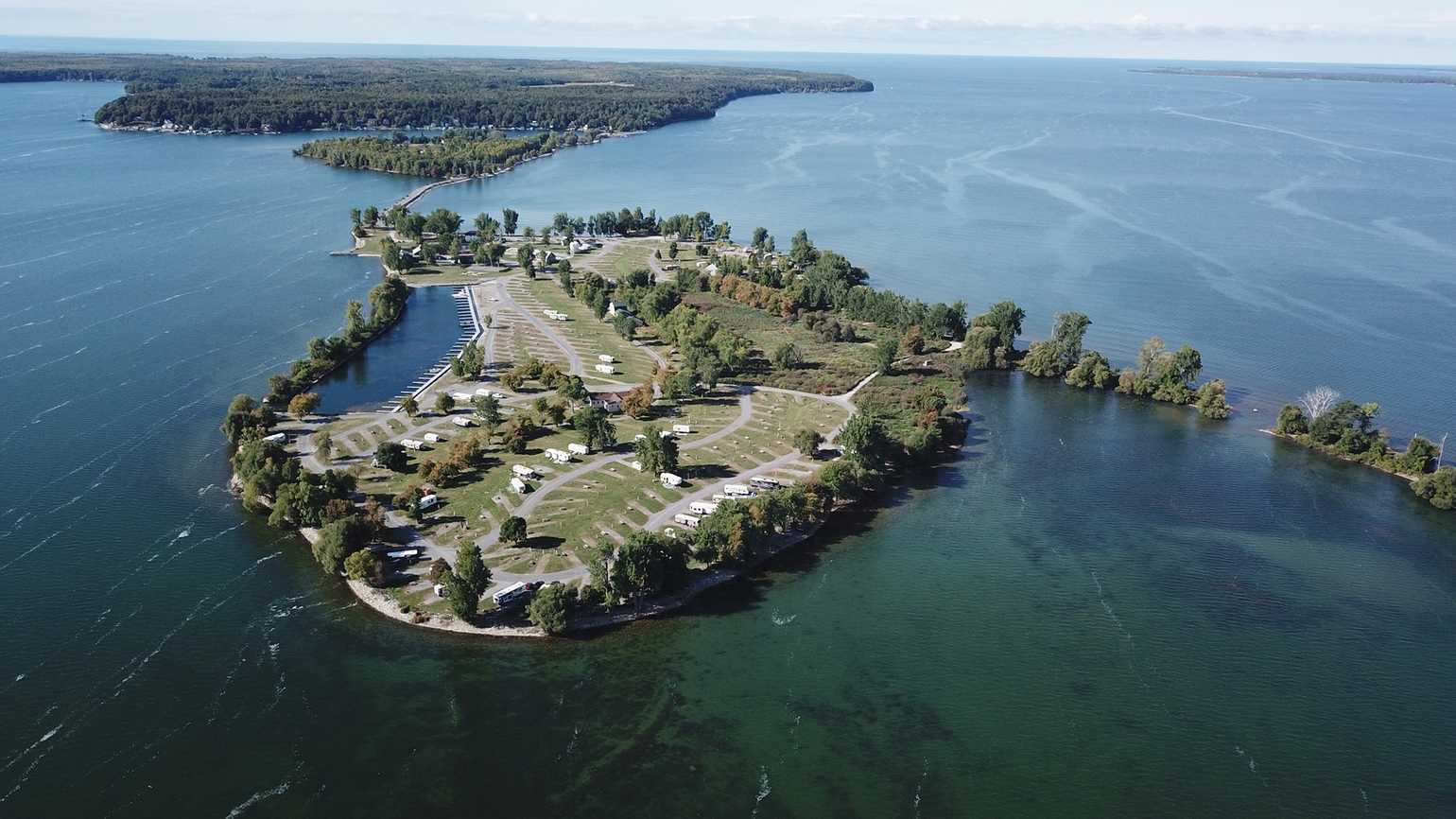 Sun Outdoors Association Island