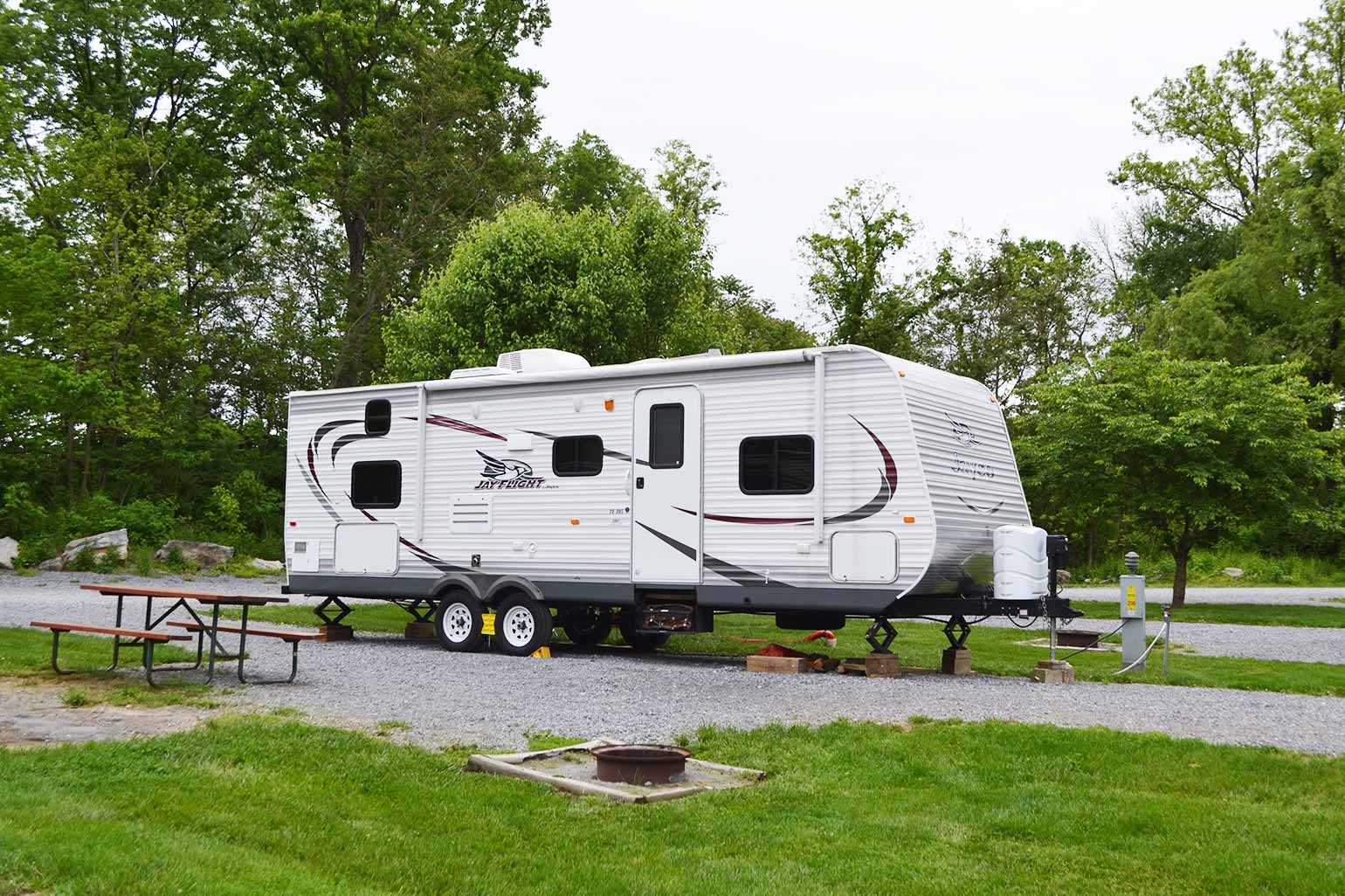Preferred Premium Pull-Thru RV Site