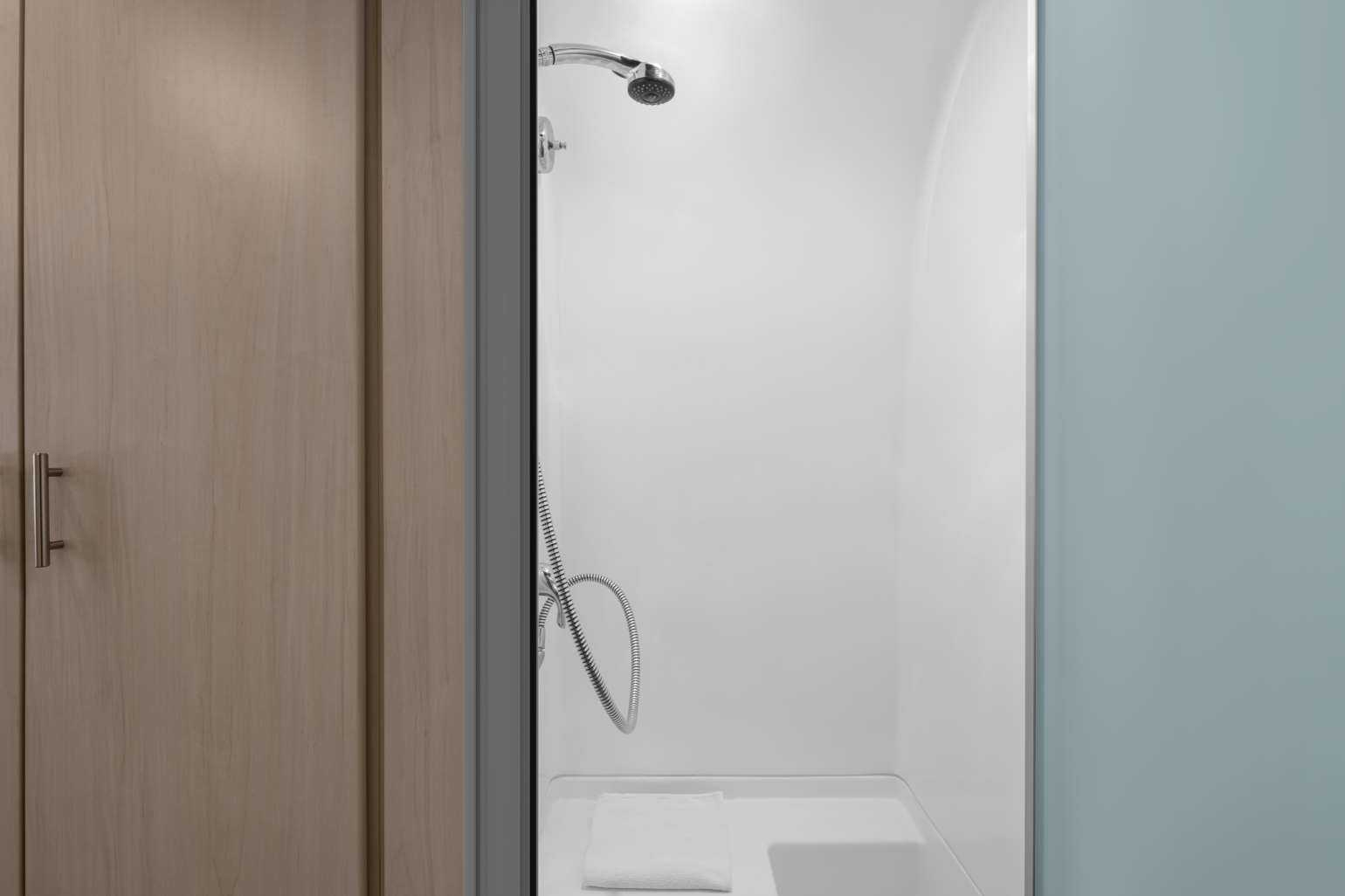 Airstream Rental w/ Short Queen