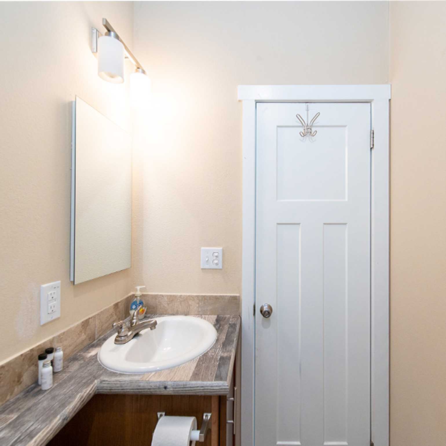 Cindy Bear™ Cottage