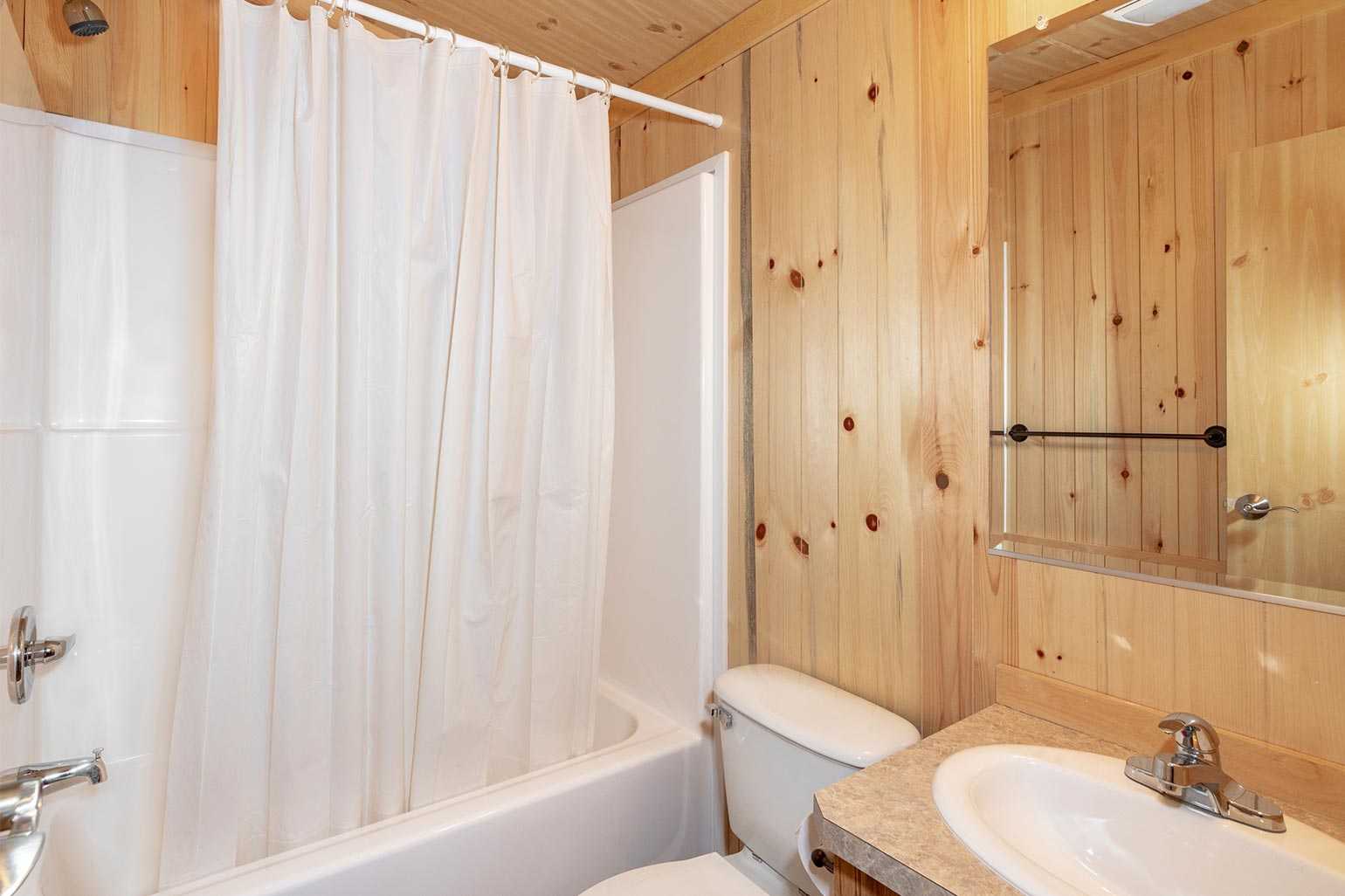 Cottage 2 Bedroom 1 Bath