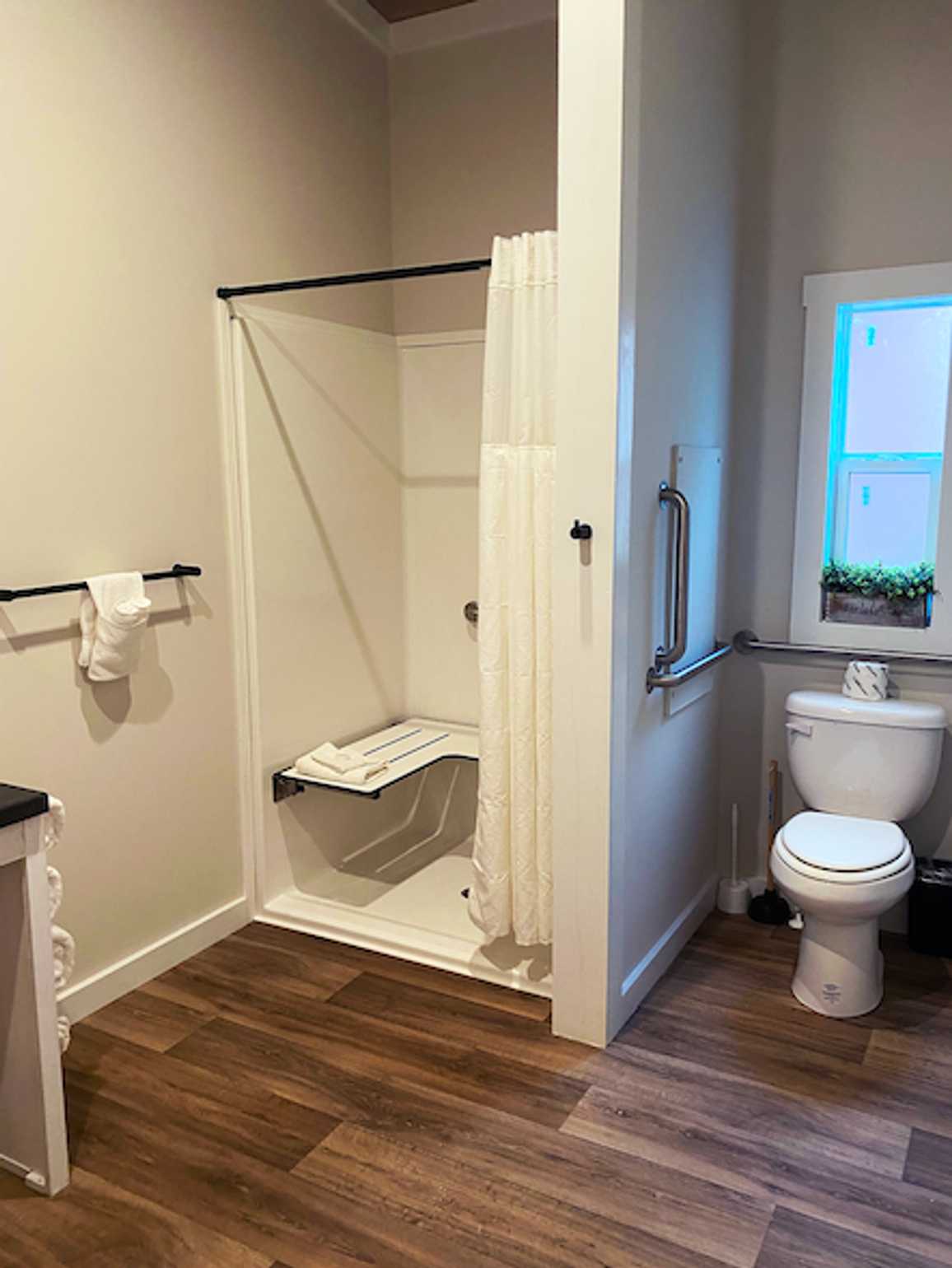 Premium 1 bedroom Cottage - Accessible