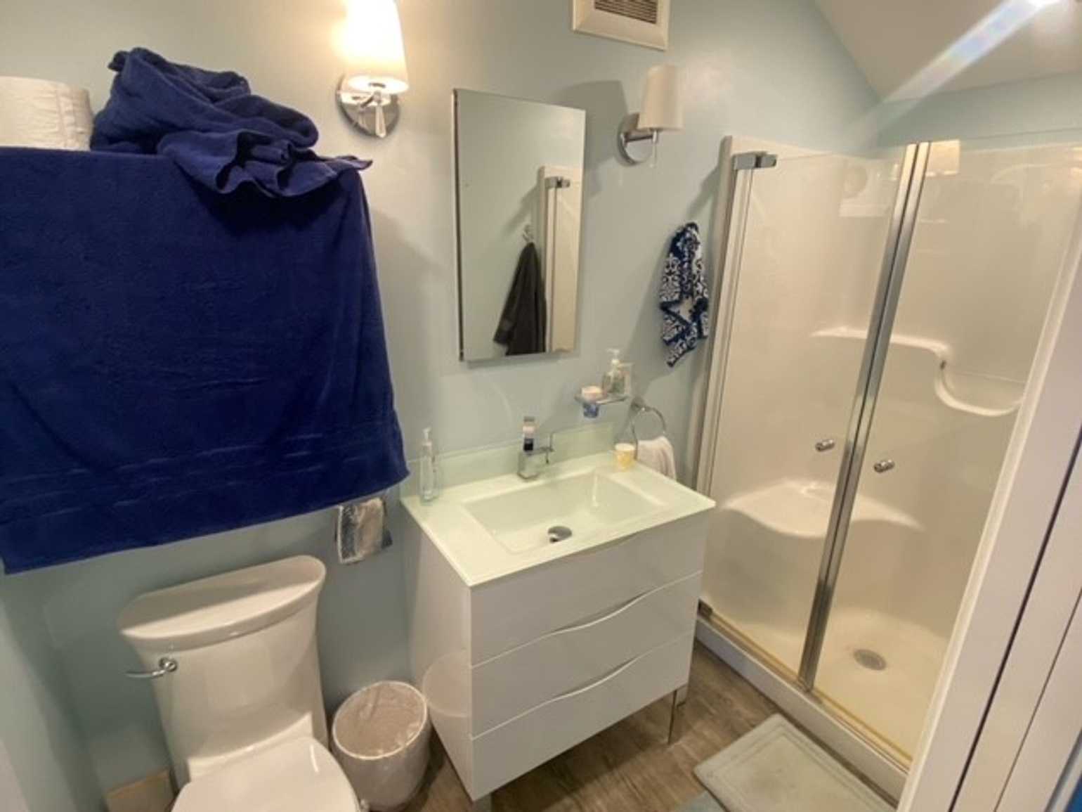 Cottage 1 bedroom 1 bath