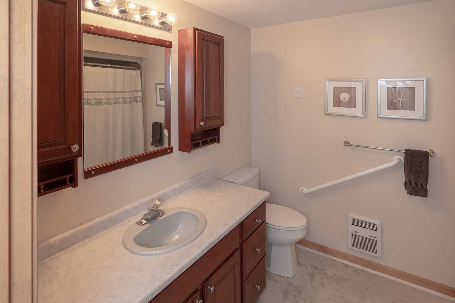 Beach House 4 Bedroom 3 Bath