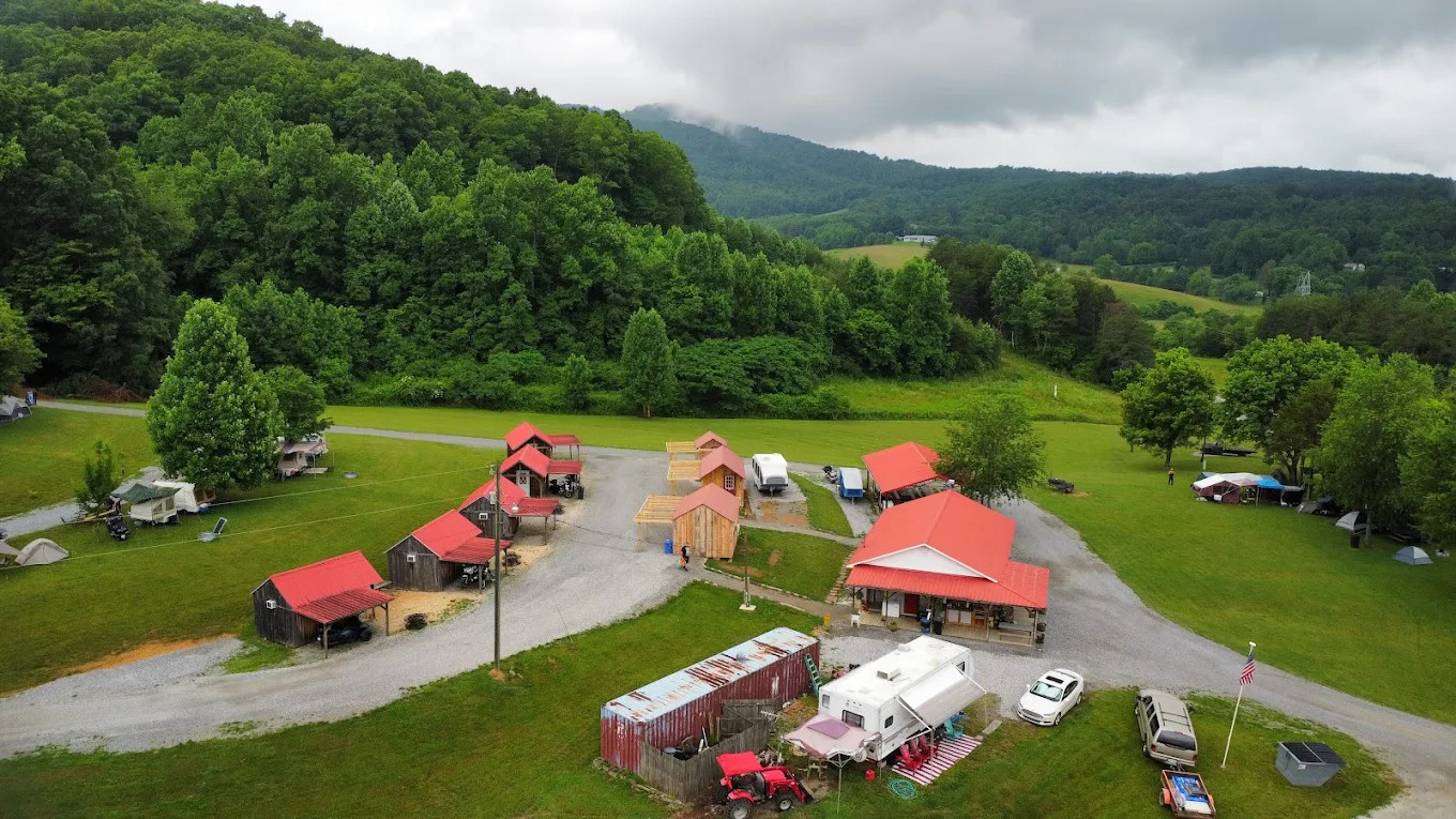 Smitty’s Lodge and Motorcycle Campground