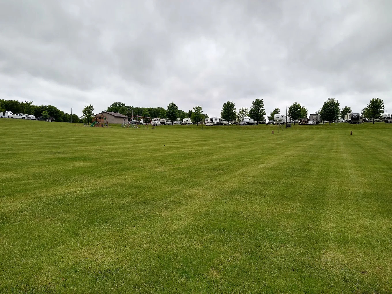 Sands Country Cove Campground