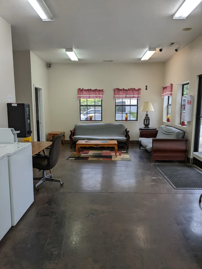 Whispering River RV Resort