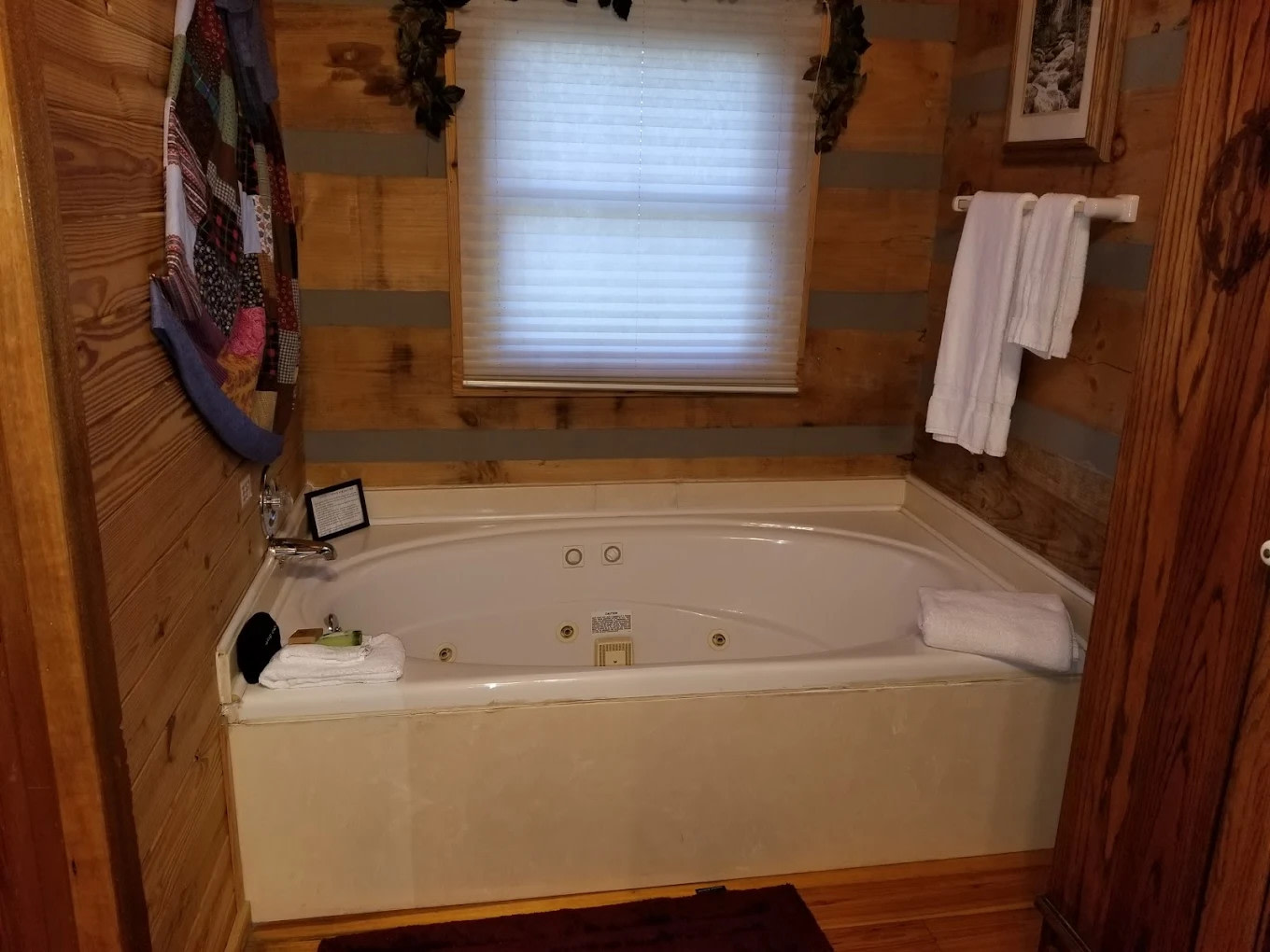 Whispering River RV Resort