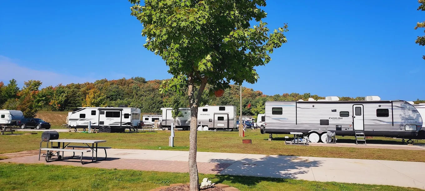 Frankfort Crystal Lake RV Resort