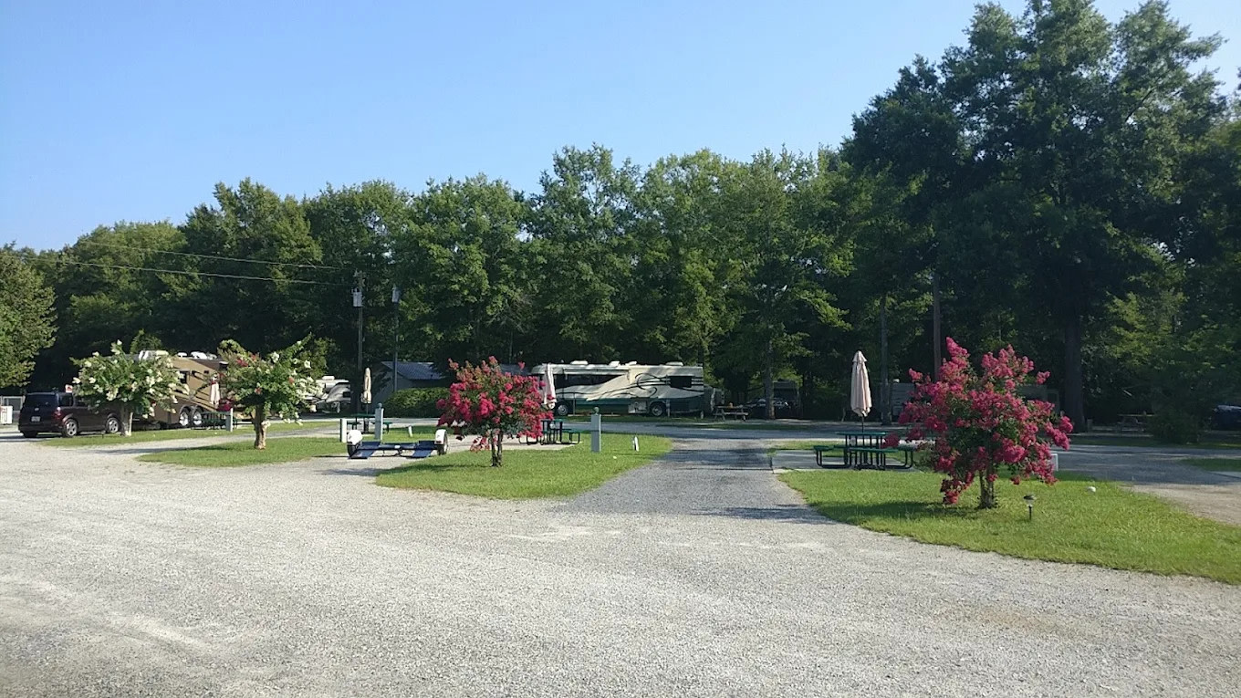 Twin Oaks RV Park