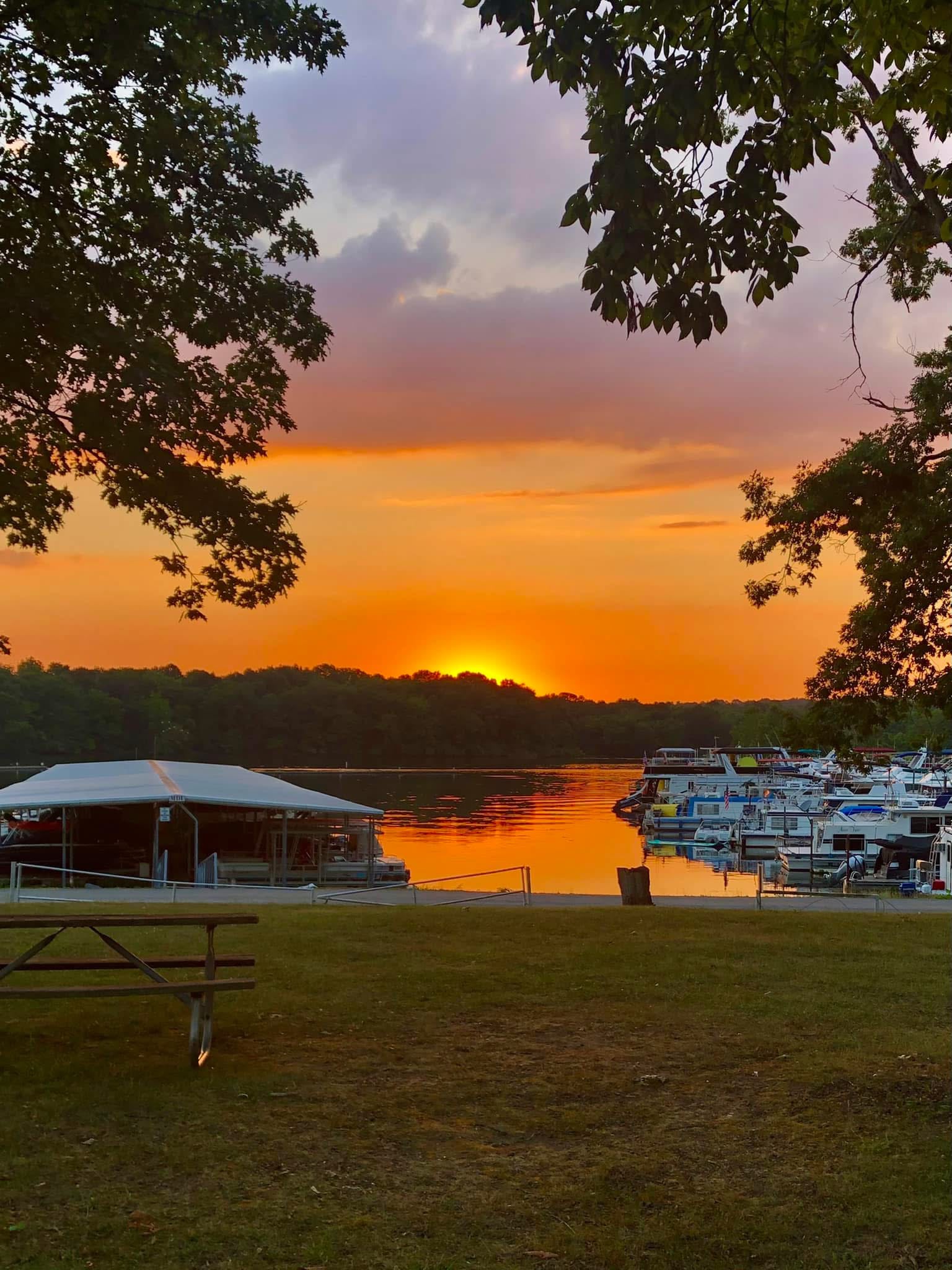 TnT’s Lake Cabin #9