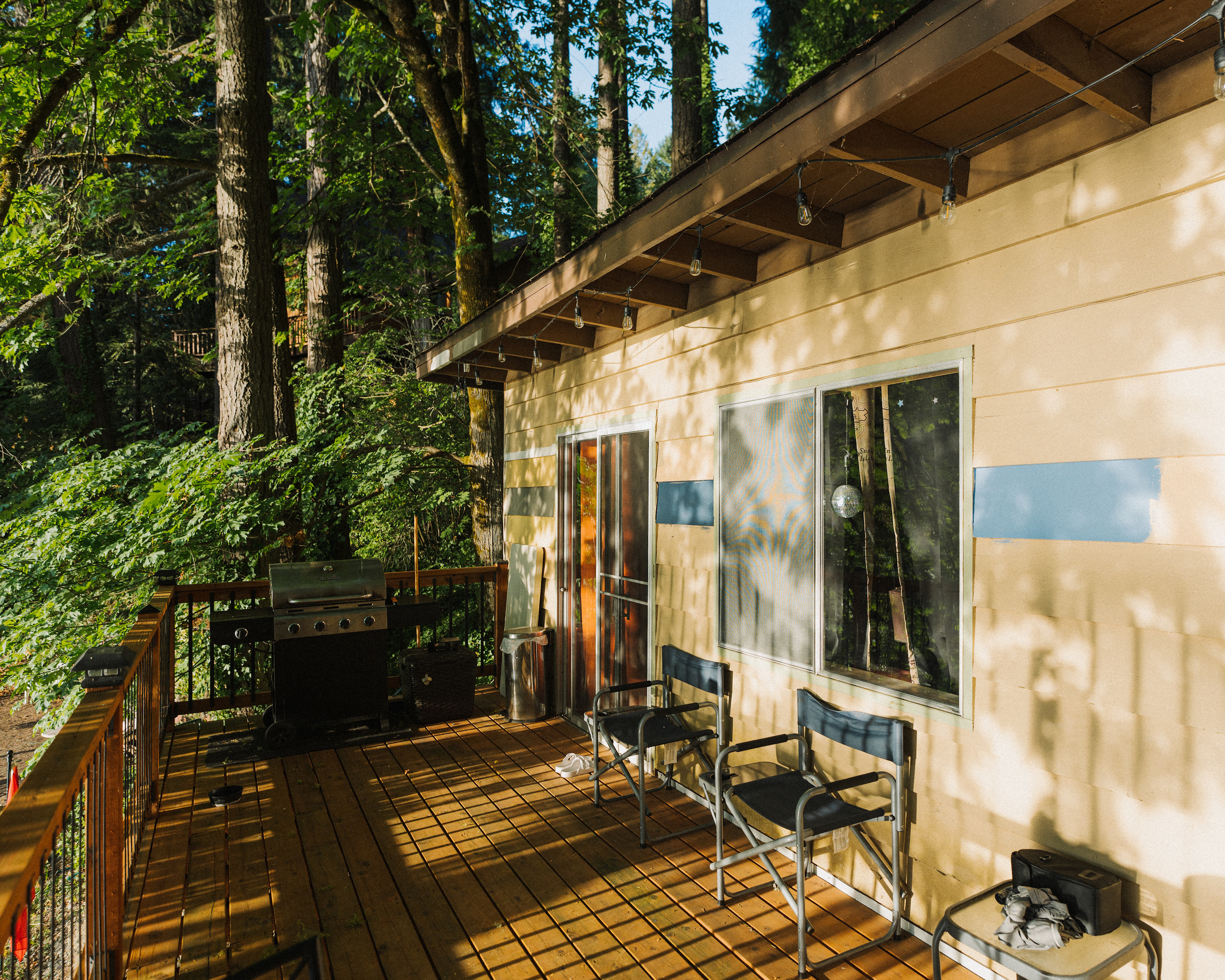 Top patio area of cabin