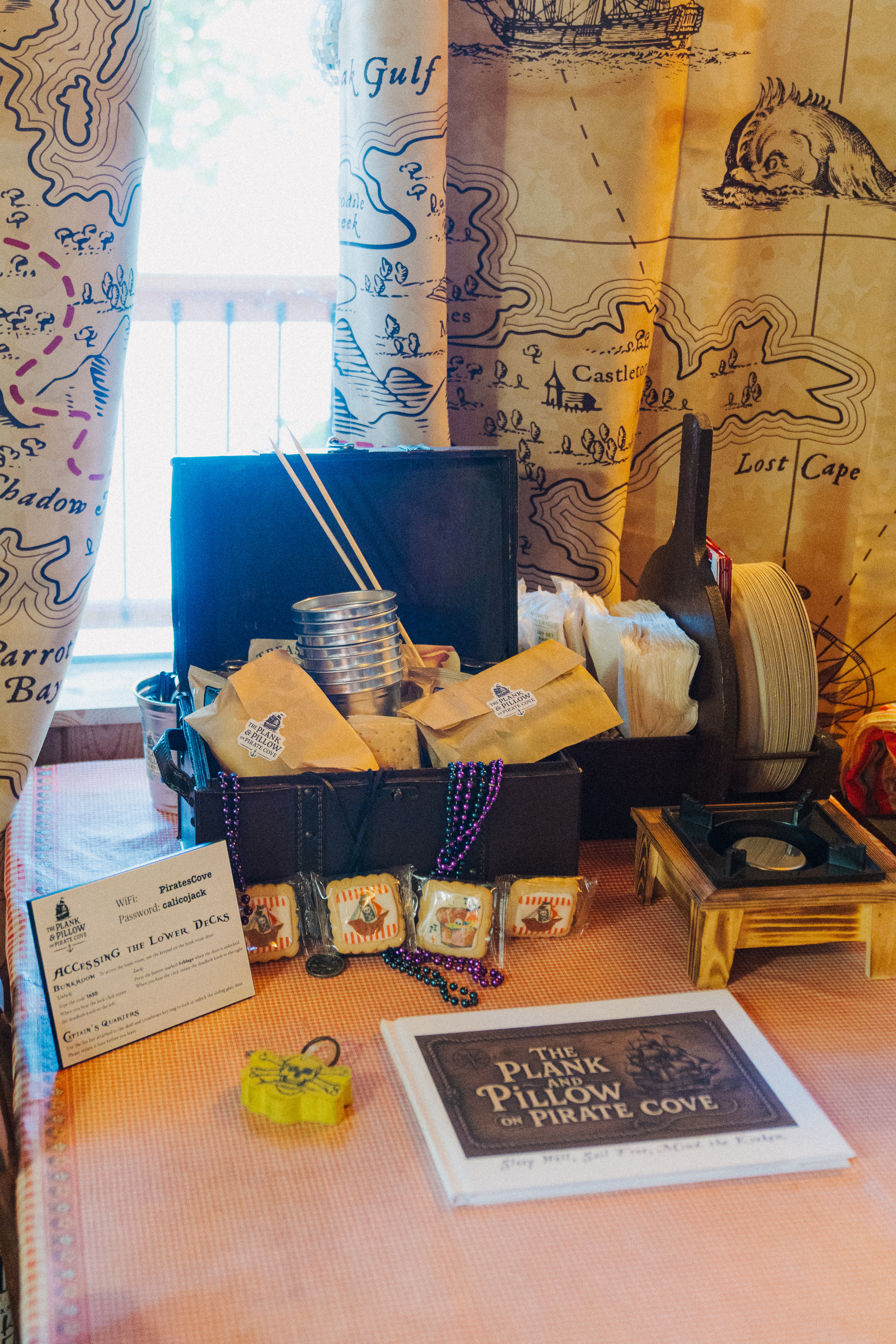 Welcoming treasure 