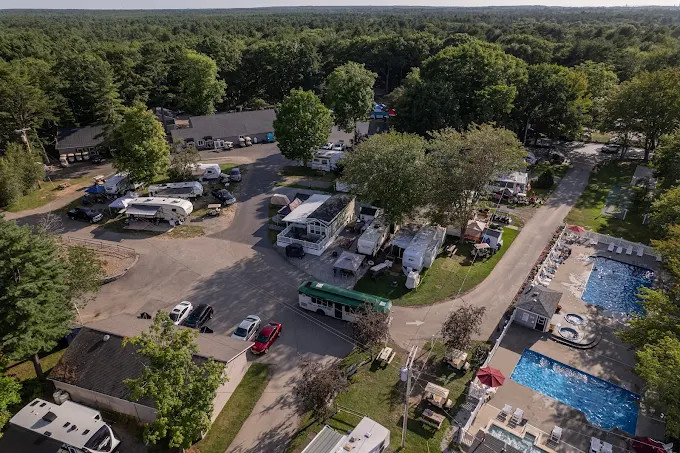 Sun Retreats Wild Acres