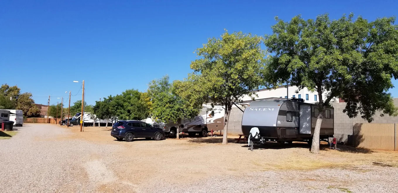Thunderbird Mobile Home and RV Park