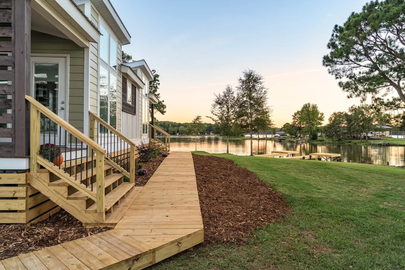 Unhitched Logan-Martin Lake, formerly known as Riverbay RV Resort