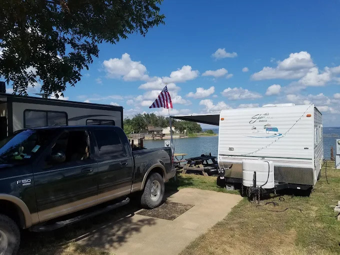 Poppy's Pointe Resort