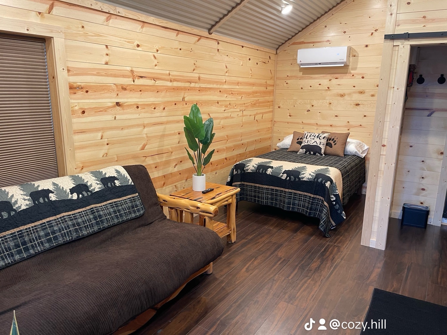 Cozy Hill RV And Cabin Resort