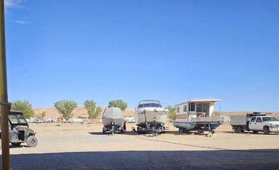 Hanksville RV & Storage