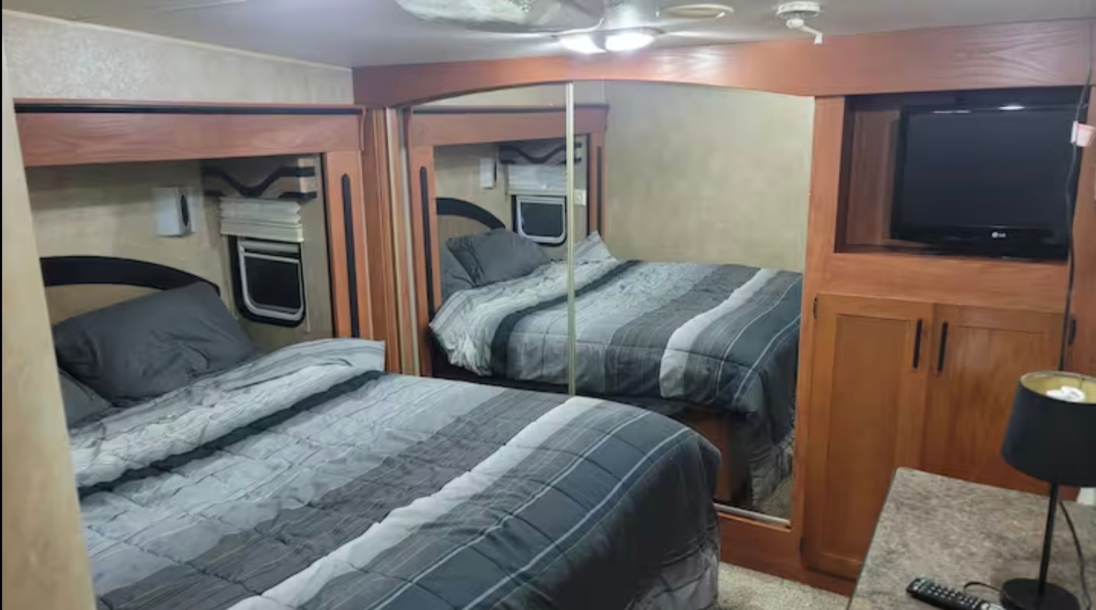 Allreds Lakeside Retreat