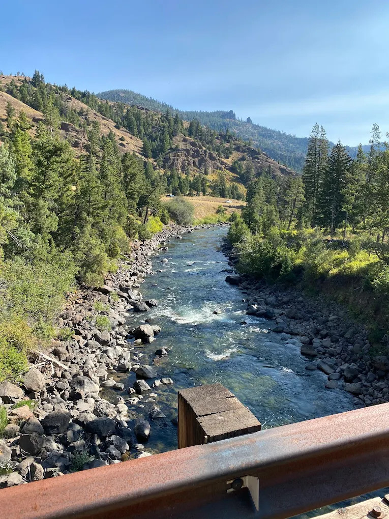 Green Creek Inn & RV Park