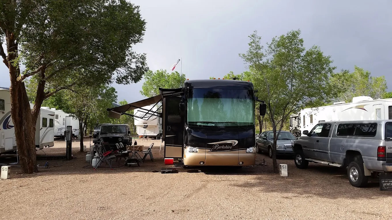 Bear Paw RV Resort (Age Restricted 55+)