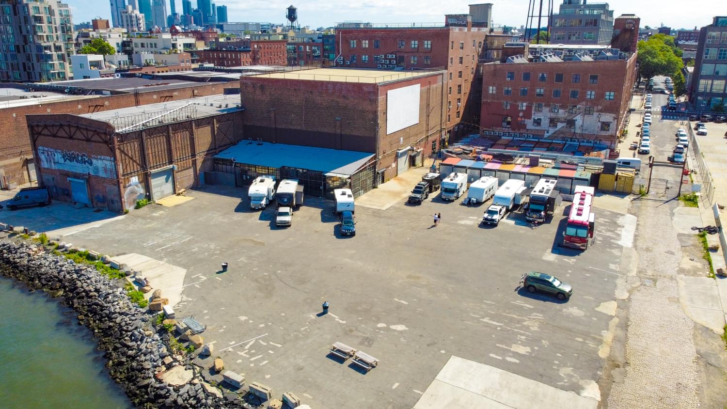 Skyline RV Camp - Waterfront