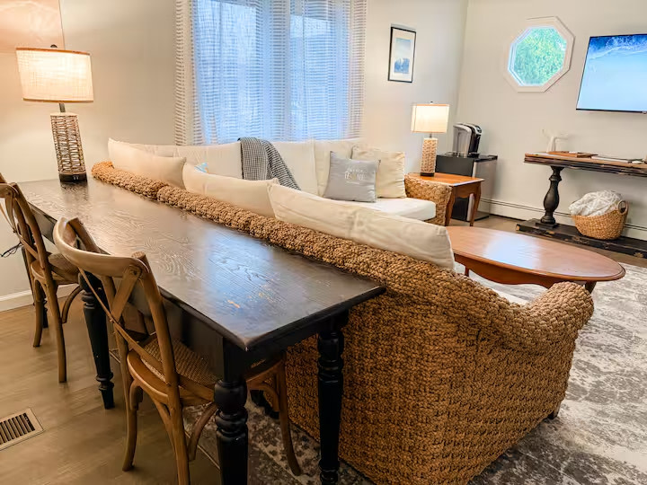 Slip Away Ocean Gate Home