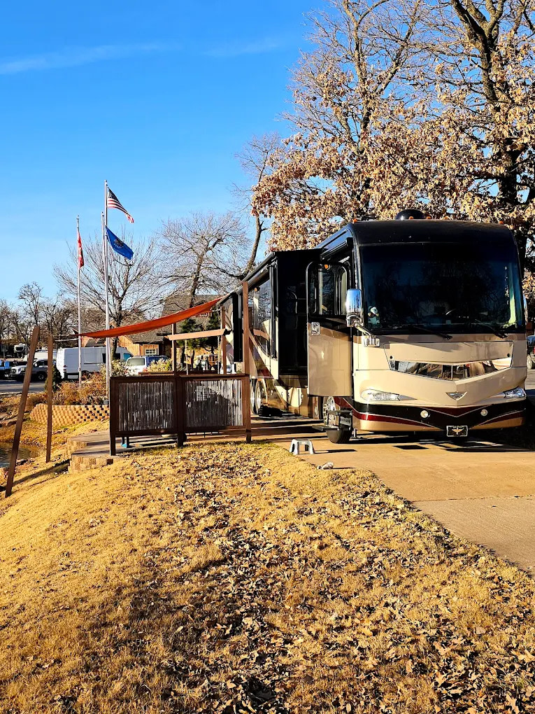 Twin Fountains RV Resort