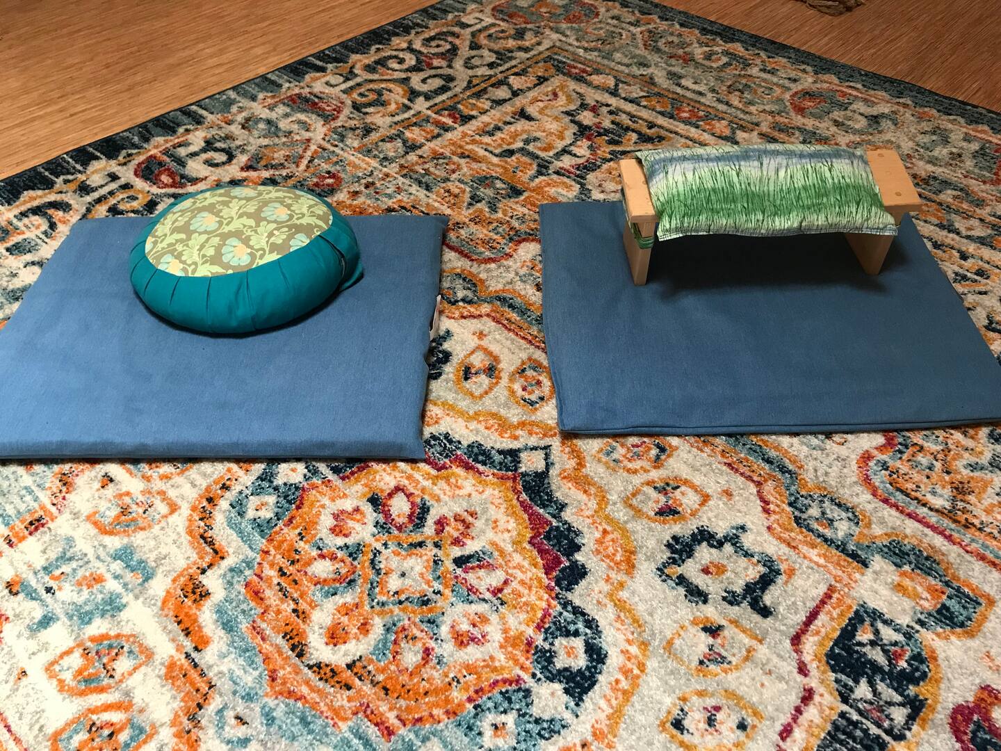 Glamping Riverside Yurt