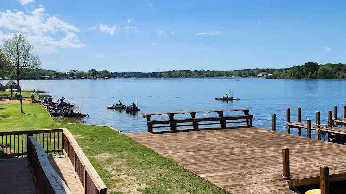 Crockett Lakefront RV Resort & Marina