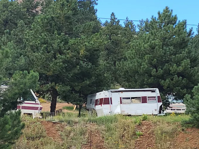 Lost Burro Campground & Lodging