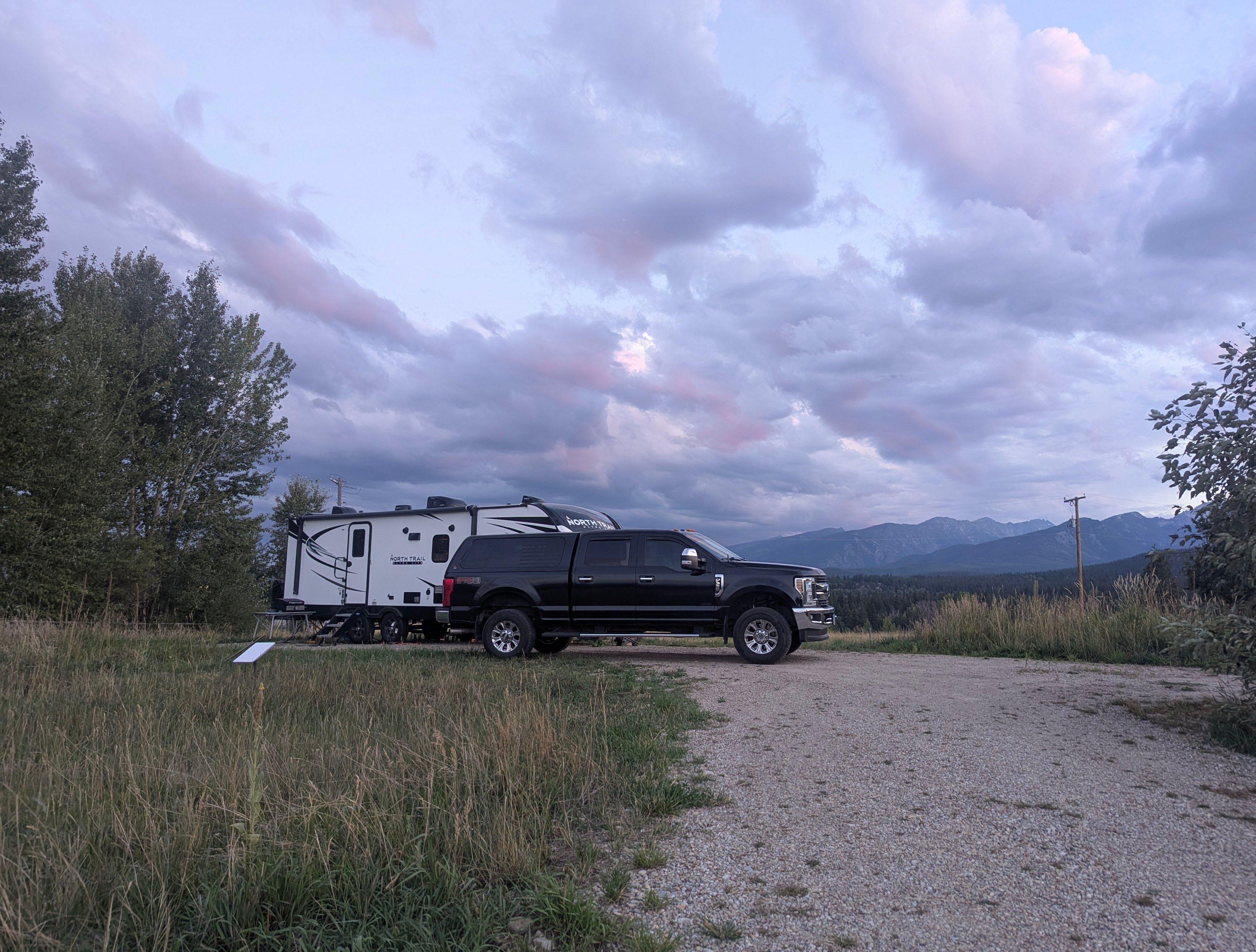 31' Travel Trailer in campsite B. Happy Starlink.