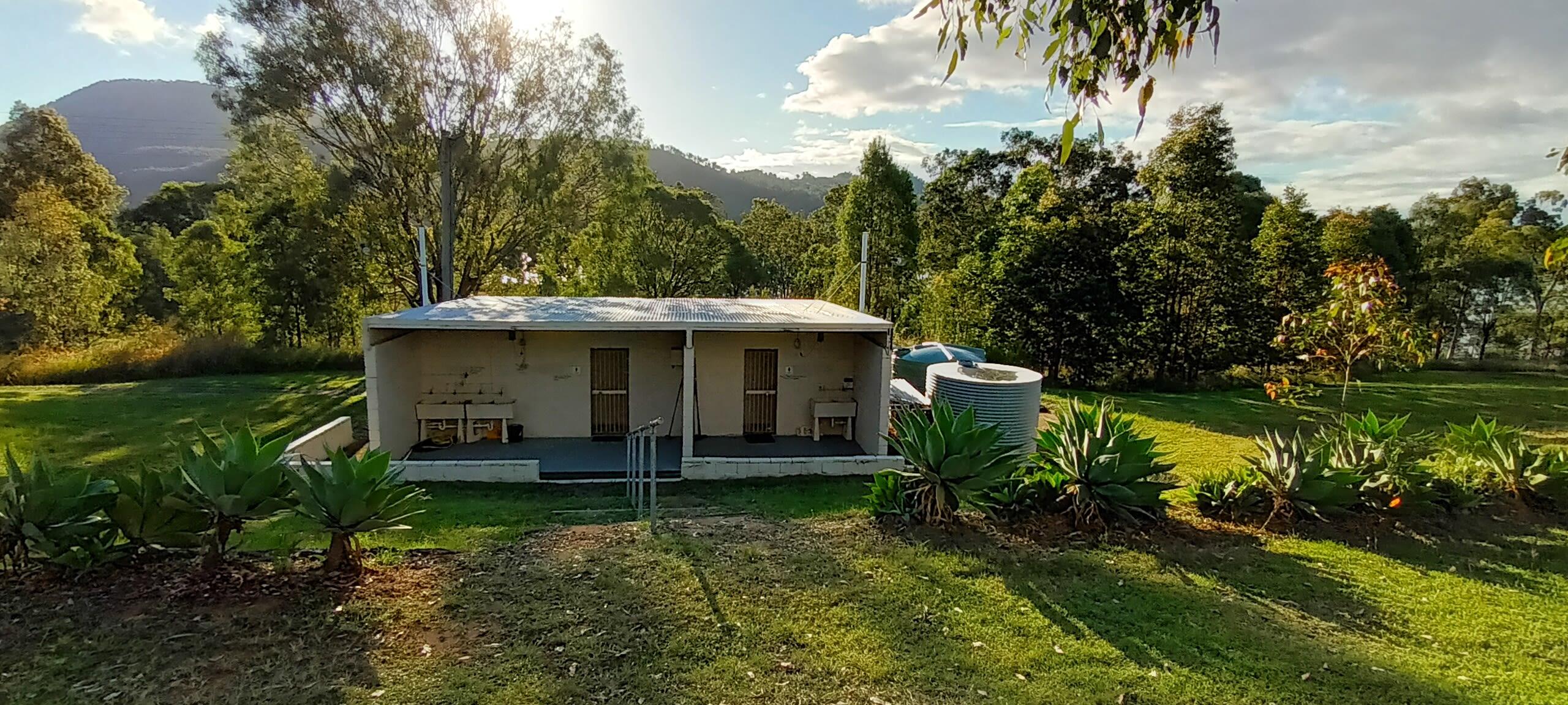 Pointro Bunkhouse and Campground