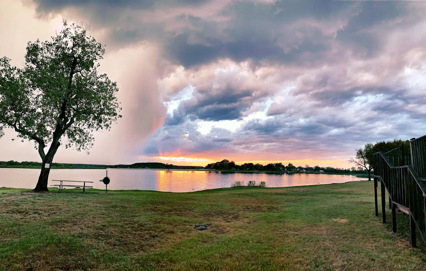 La Mancha Lake Ranch