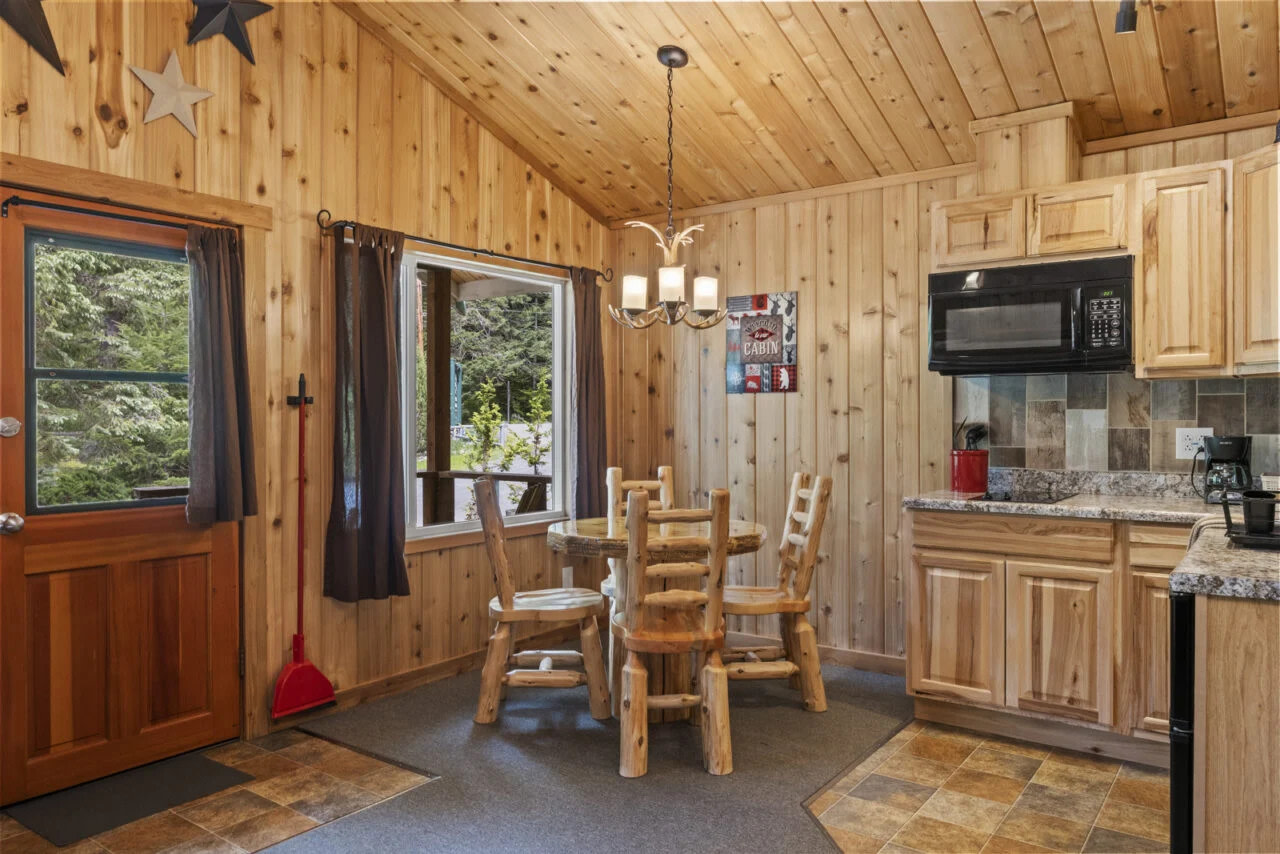 Stone Creek Lodge at Mt. Rainier