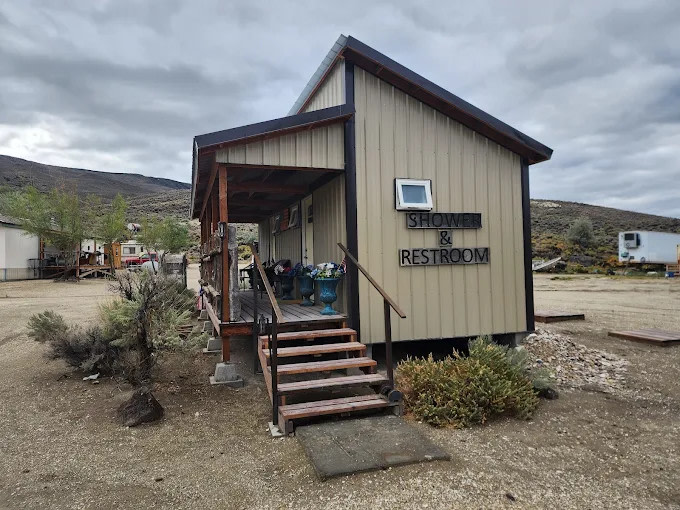 Royal Peacock Opal Mines