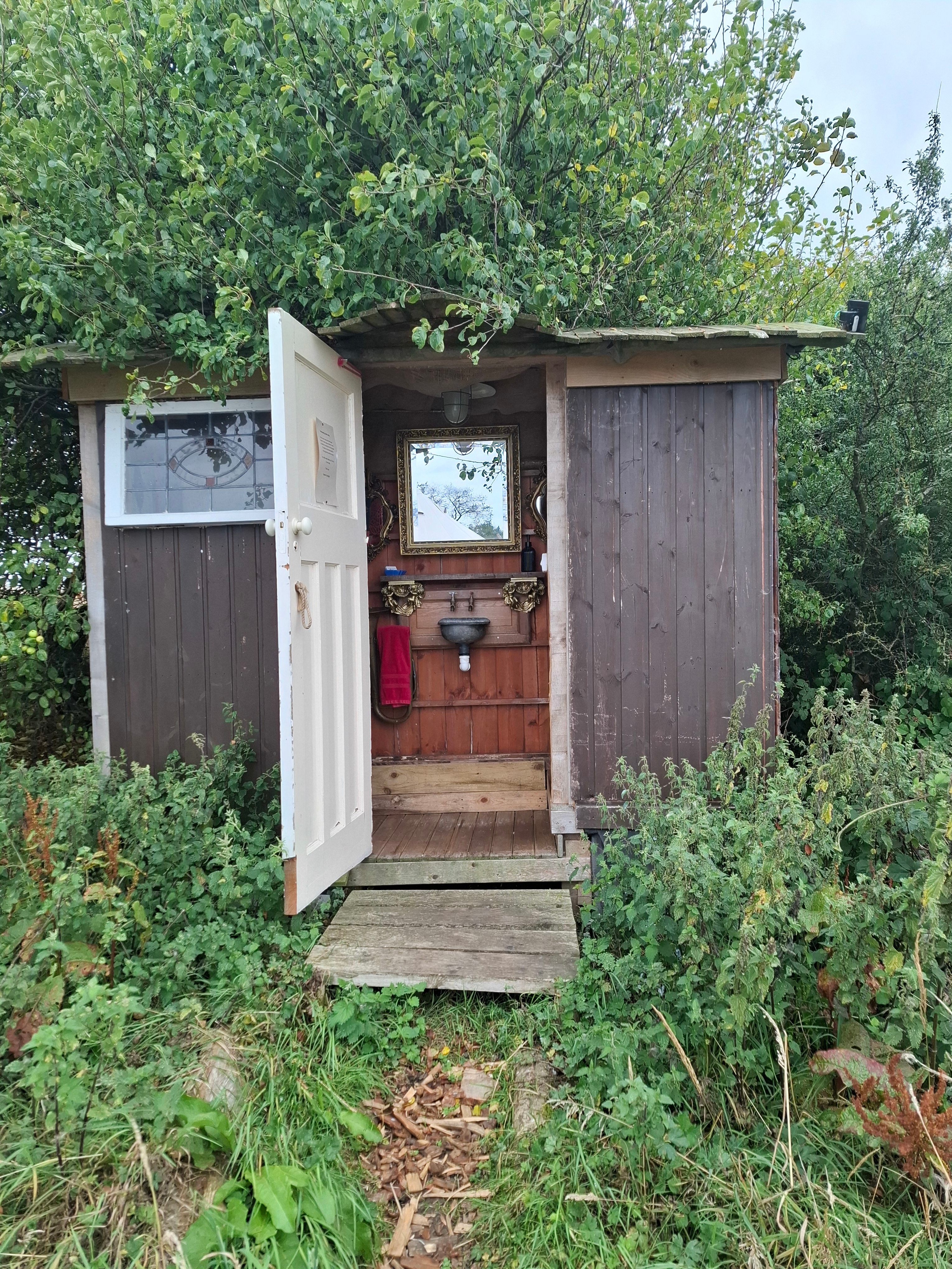 Toilet and shower (private)