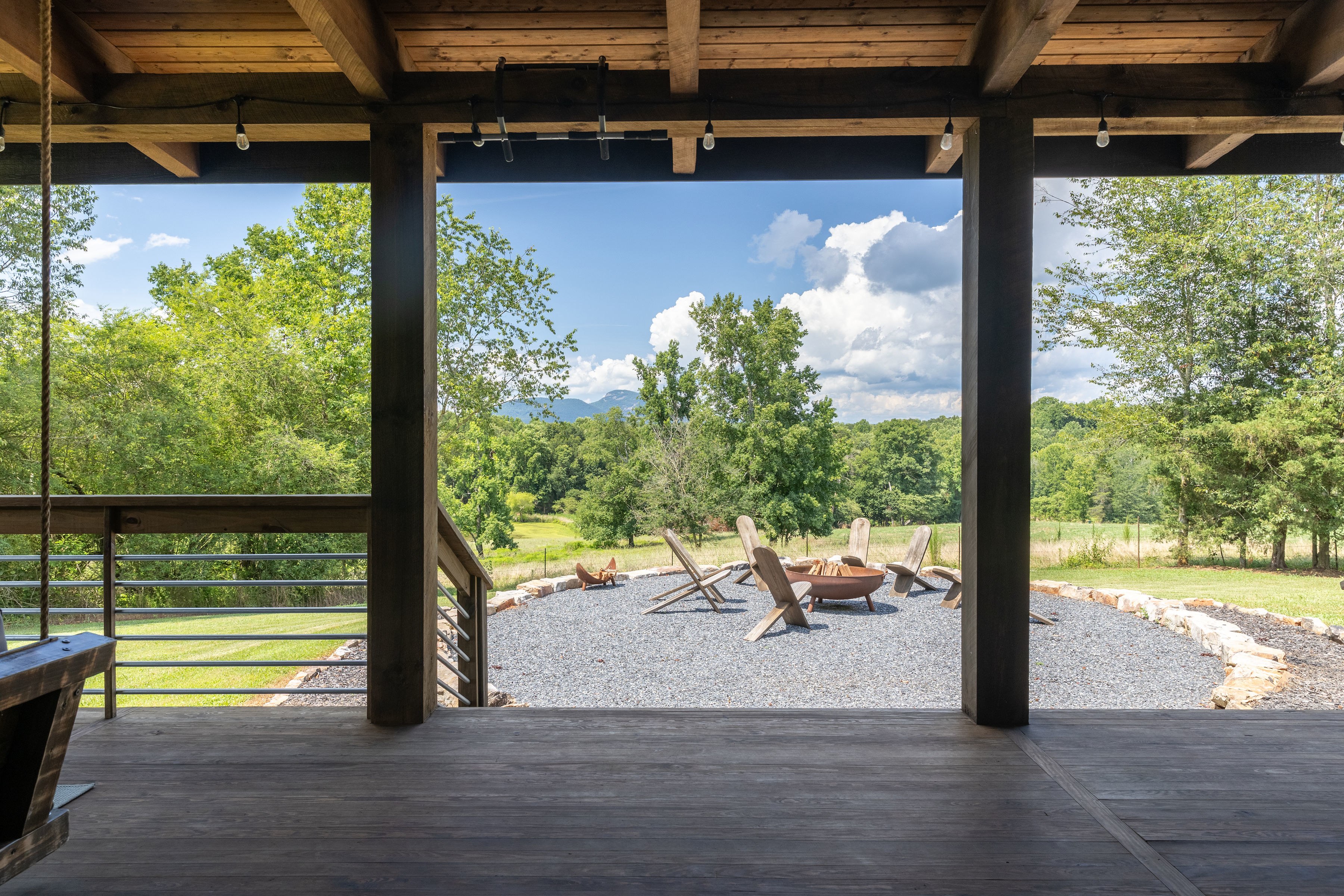 Mountain Views | Soft Beds + Bliss