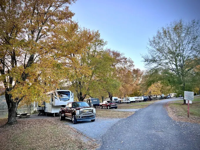 Indian Creek Campground, Nature at its Best!