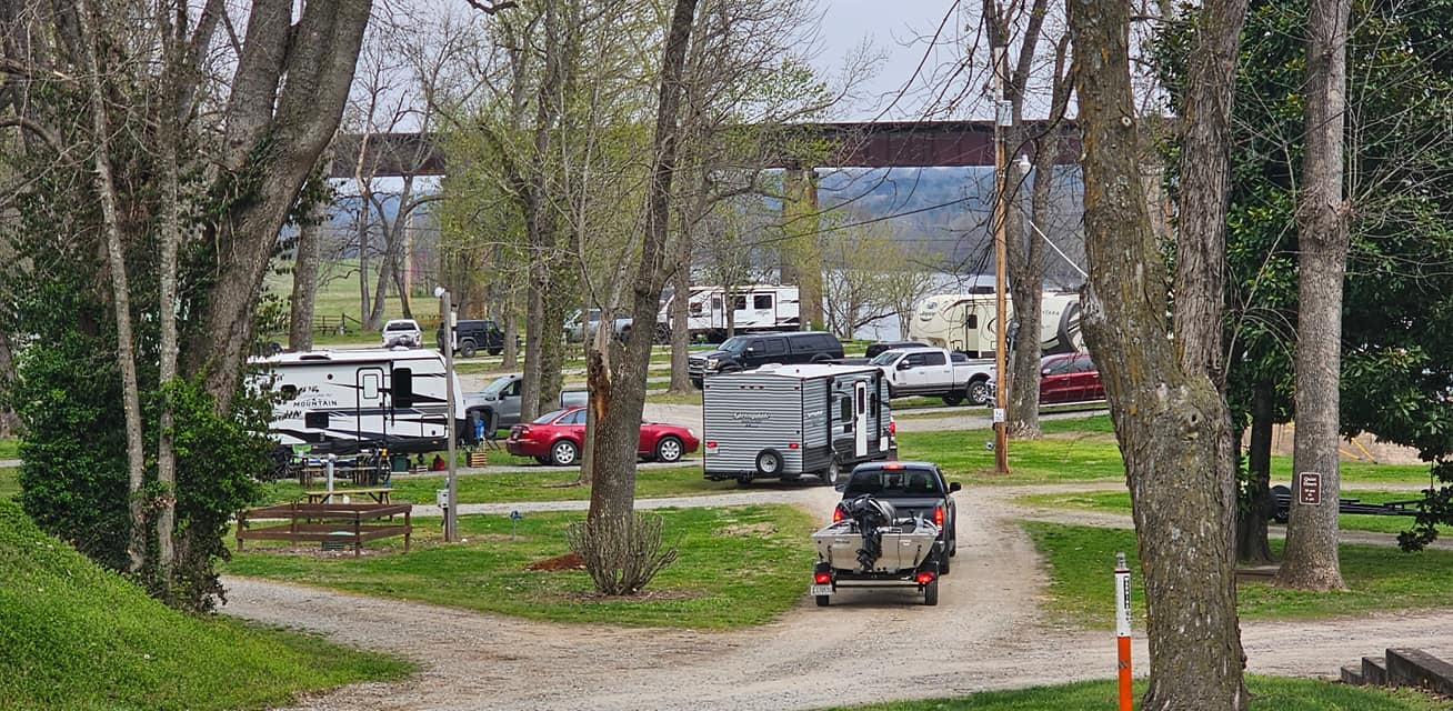 White River Campground & Cabins