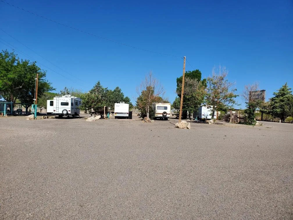 Arrey Of Sunshine RV Park