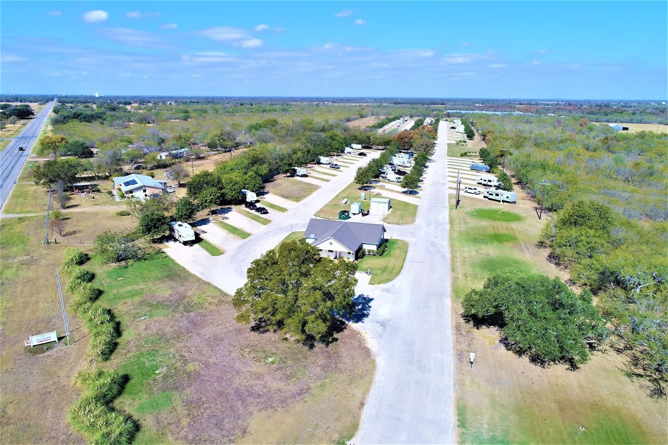 Patriot RV Park - Gonzales
