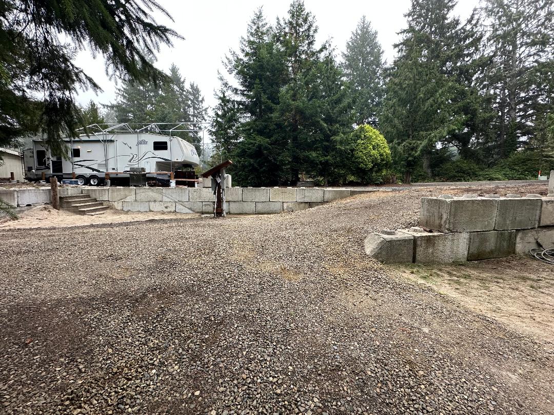 This is a photo looking at the slope from the side.