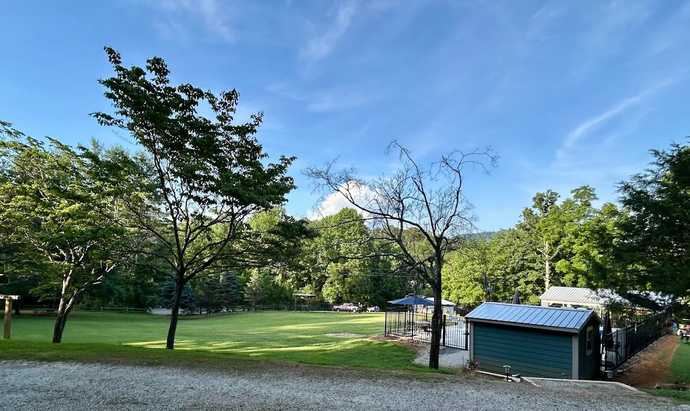 Rose Creek Campground & Cabins