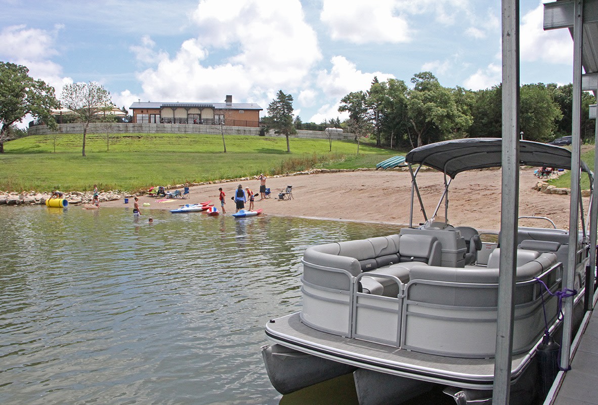 Acorns Resort