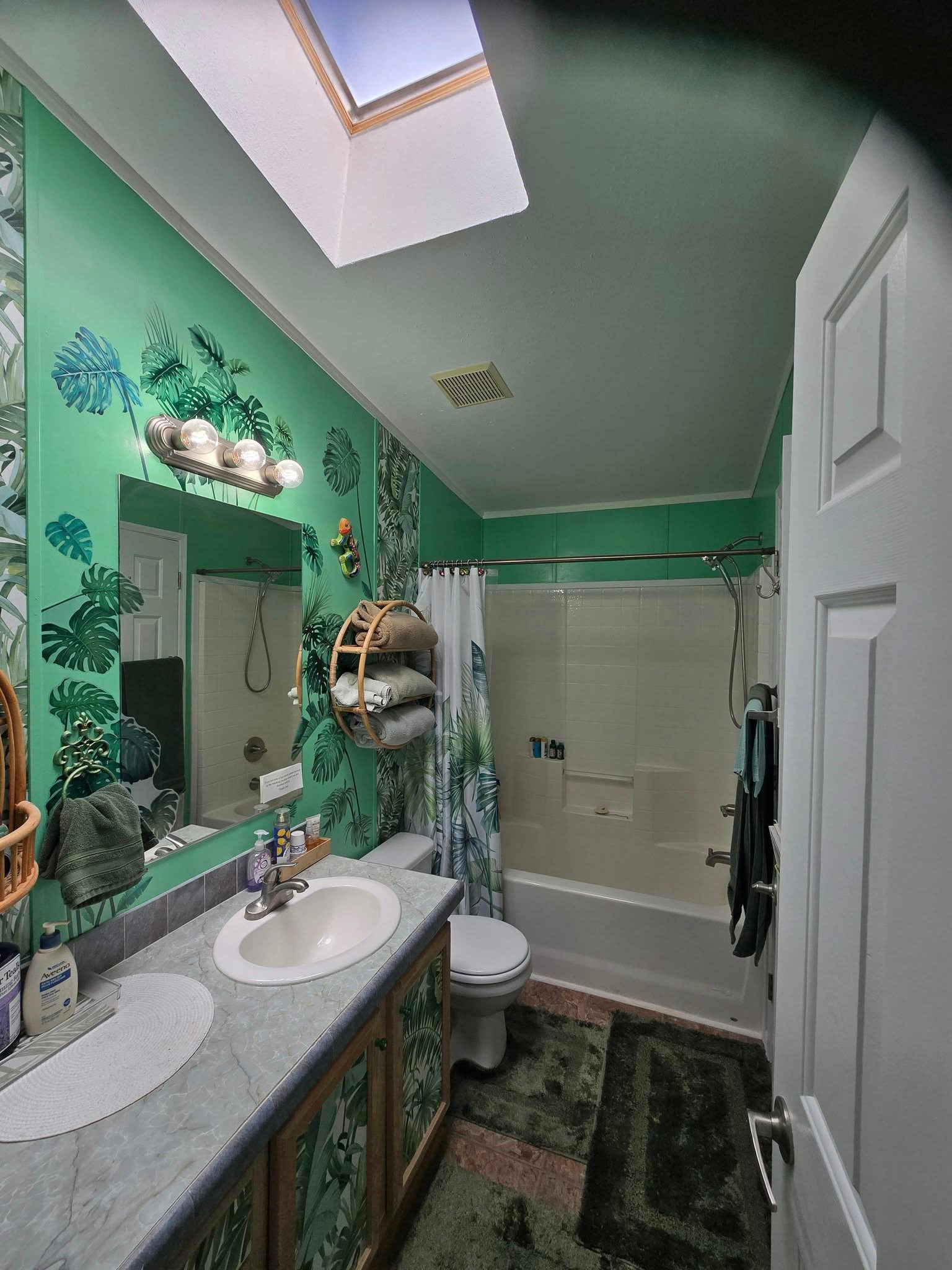 Karla's Hummingbird Guest Ranch