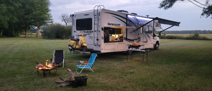 BLACK RIVER CAMPSITE MISSISSIPPI