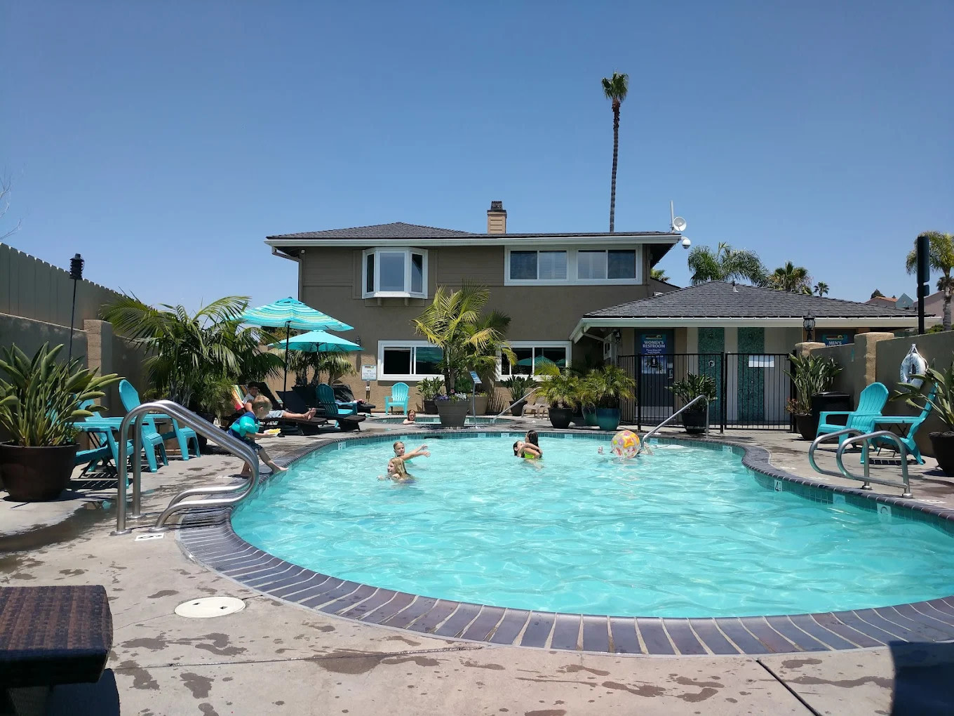 Paradise By The Sea Beach RV Resort